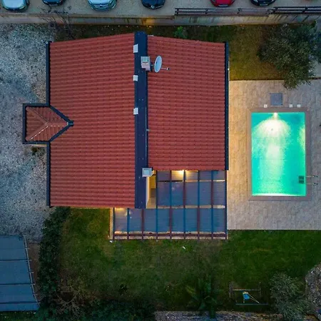 Bobo Comfortable Hotel Vodnjan